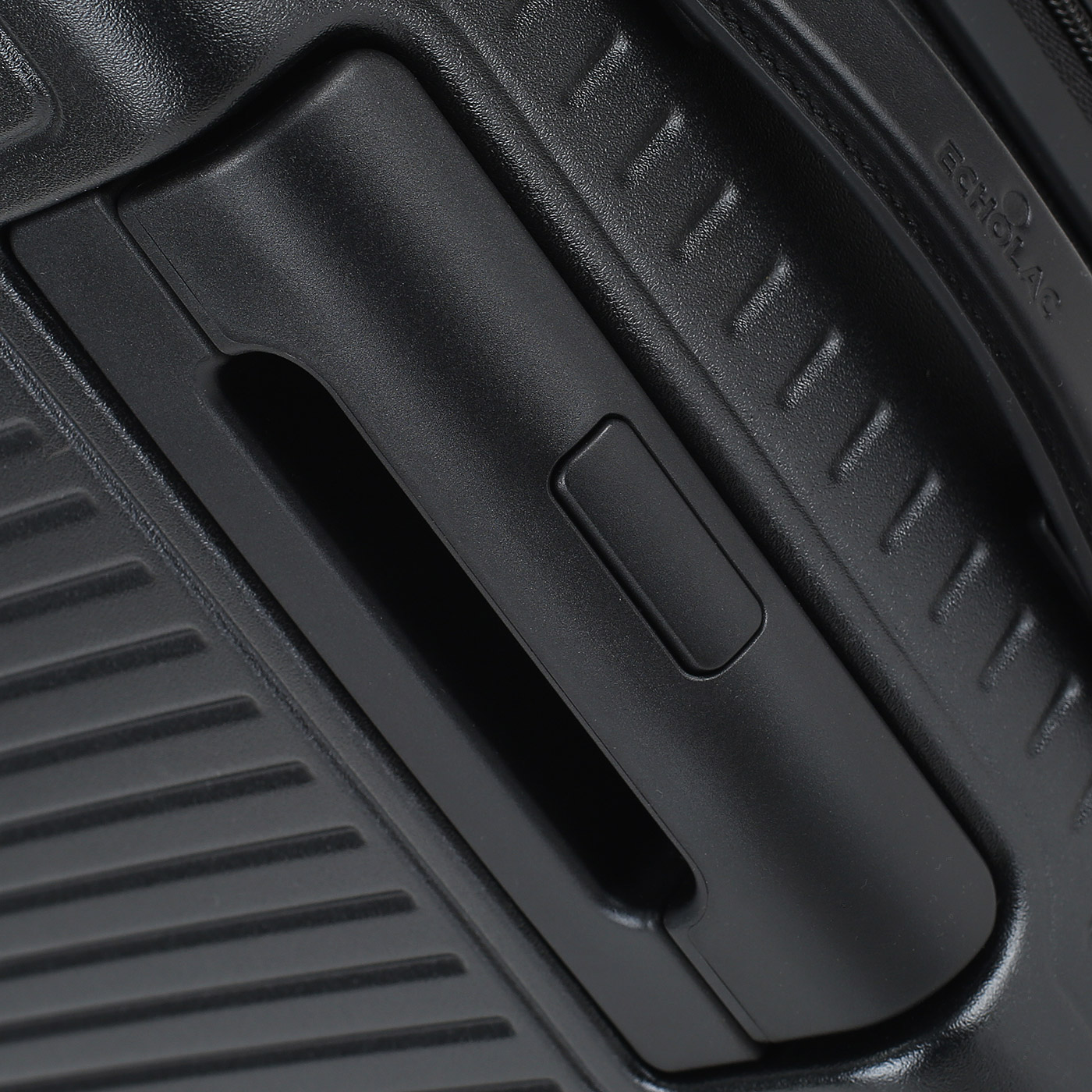 Чемодан на колесах Echolac Shogun