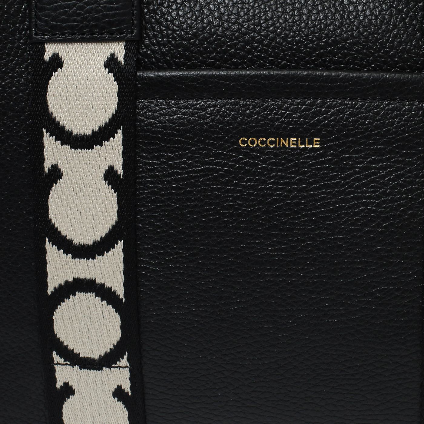 Кожаная сумка Coccinelle Coccinelle2Day Signature